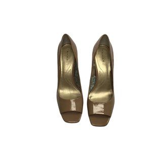 Tahari Riddle Peep-toe Heels Bone Patent Leather Women’s Sz 8 1/2 M